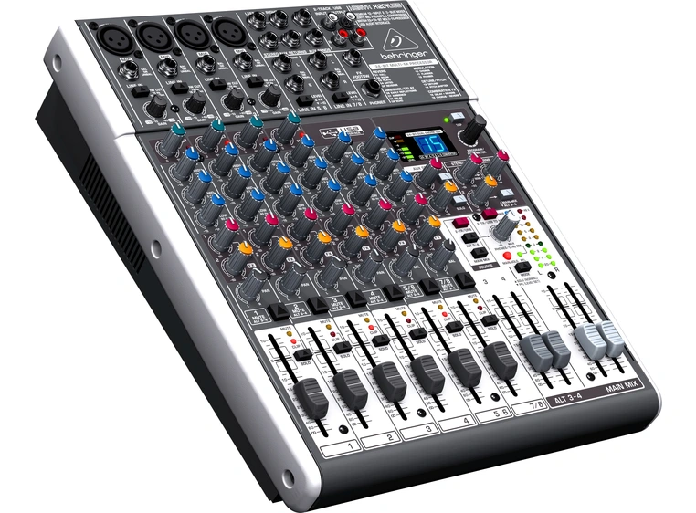 Behringer Xenyx X1204USB 